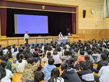 大阪府 羽曳野市立 高鷲小学校