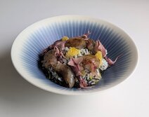 若ヒジキとさつきハッサクのちらしずし