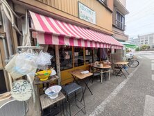 ワルンカフェ・Warung Cafe