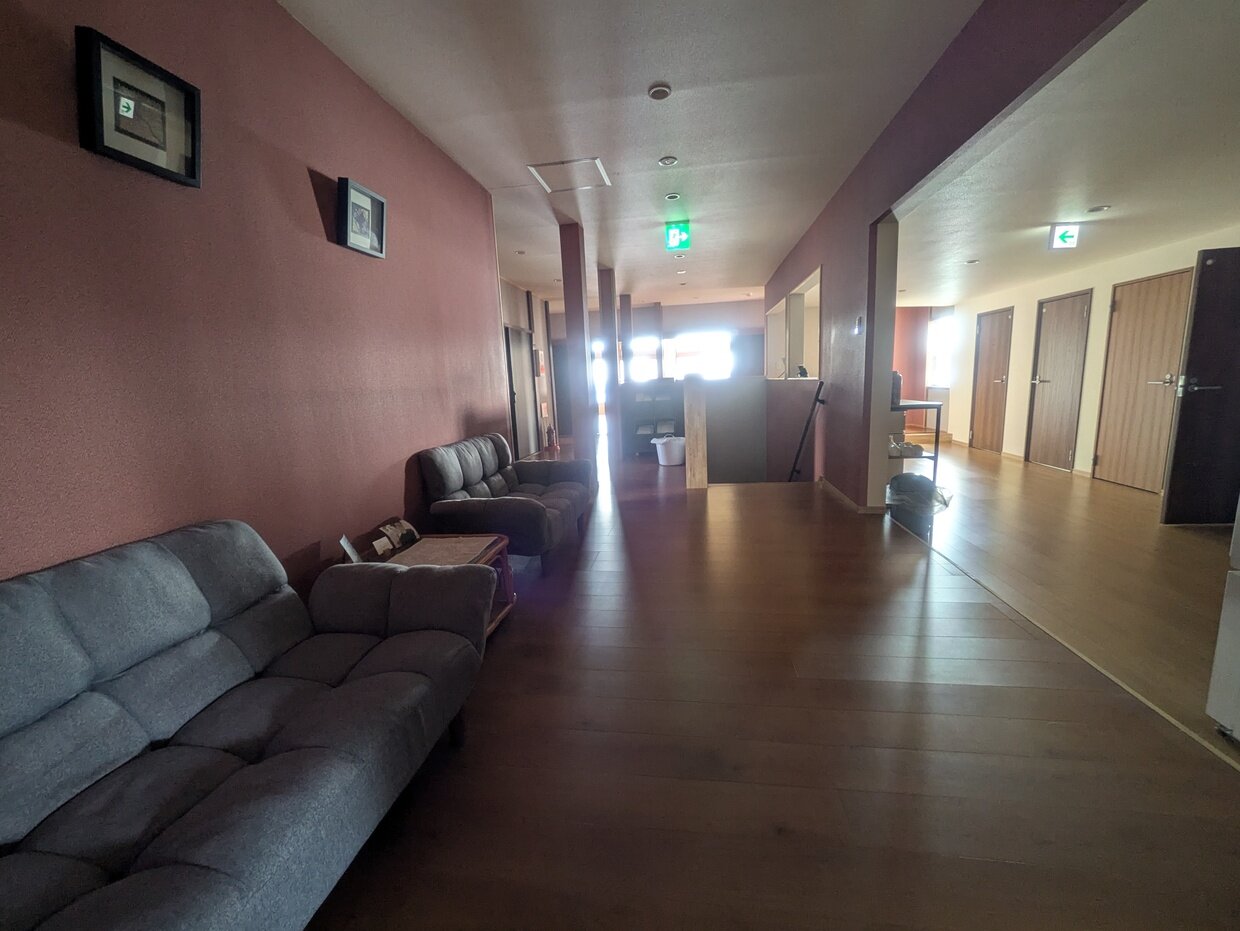 PXL_20250729_223616459.jpg